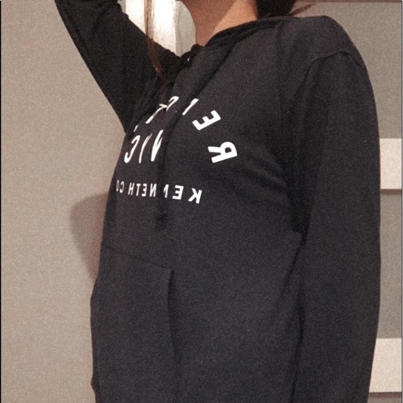 thin hoodie - Picture 2 of 2